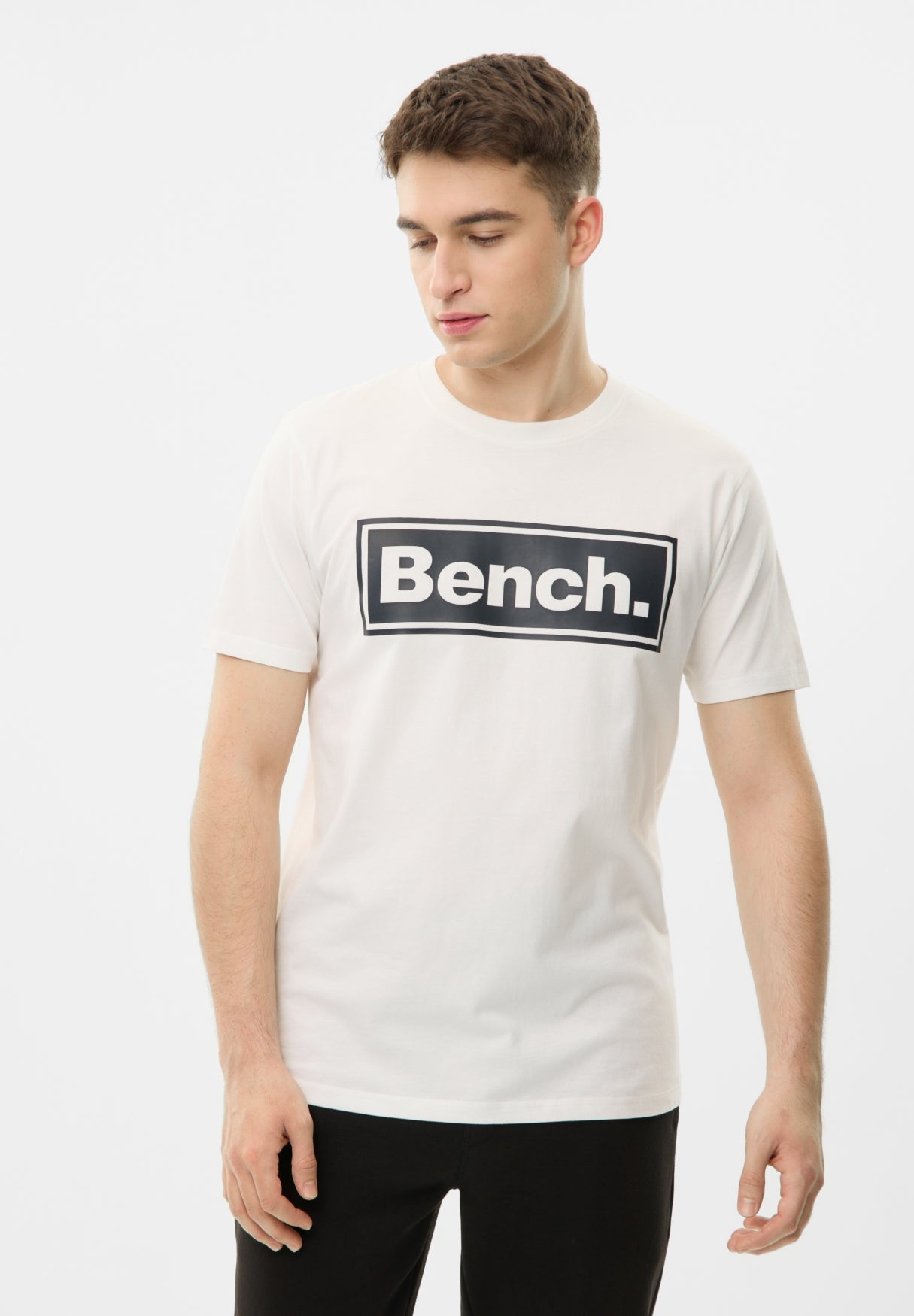 bench-madrid-herren-t-shirt-snow-white-logoprint-baumwolle image 2