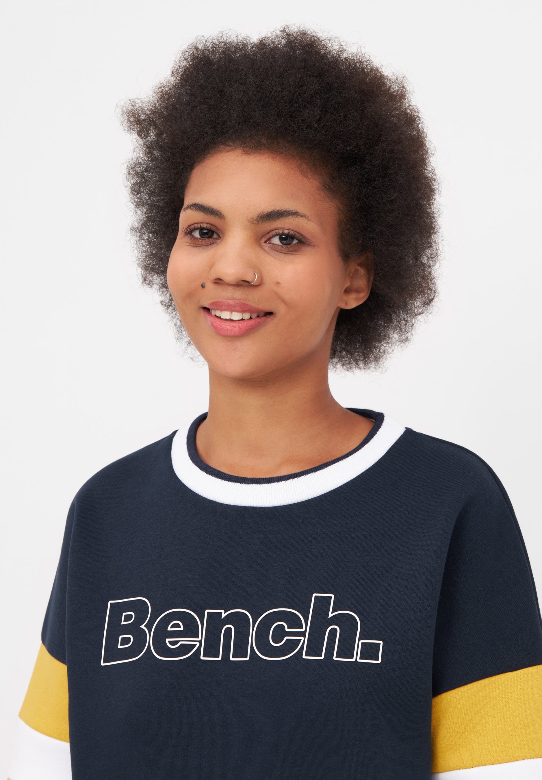 bench-sweatshirts-hendra-pullover-navy-retro-damen image 4