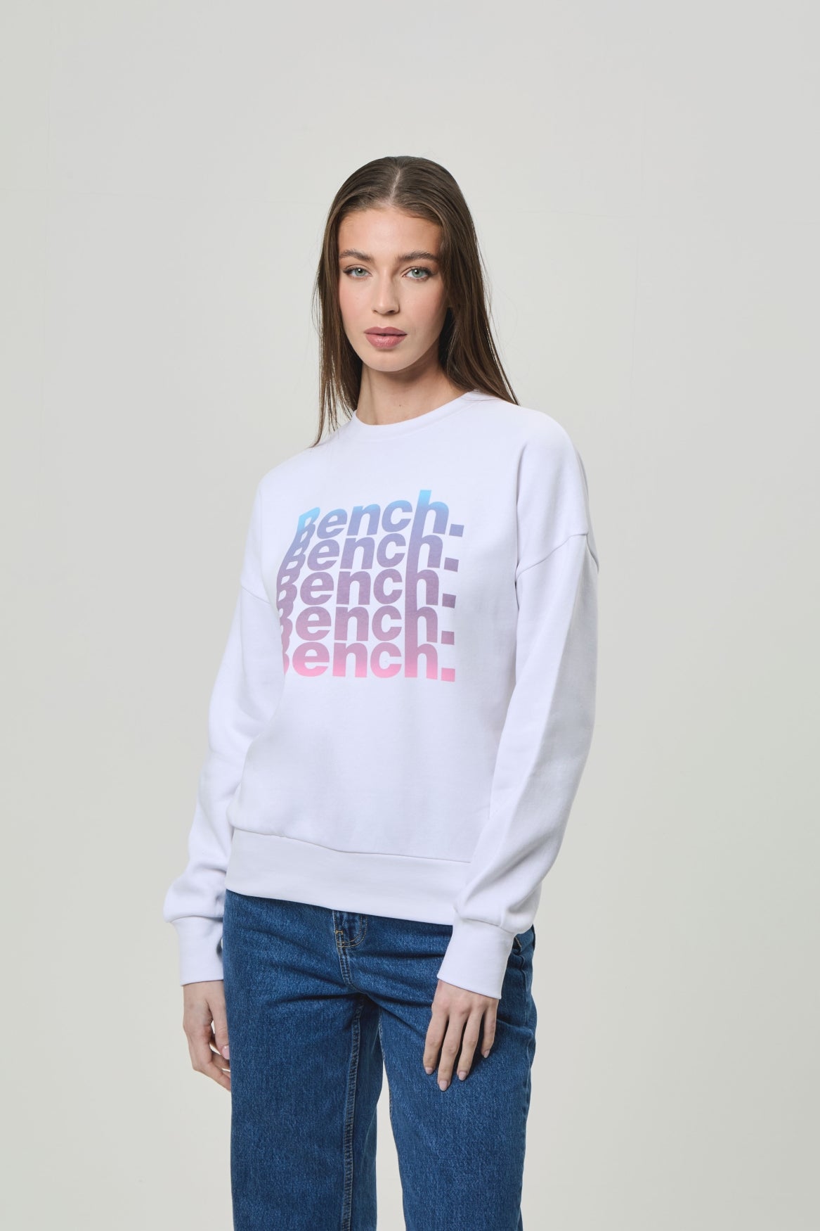 bench-olline-sweatshirt-damen-white-logo-baumwollmix image 2