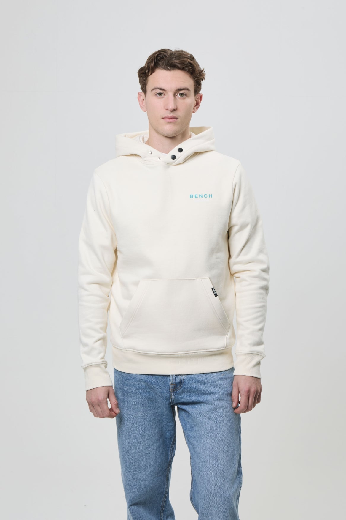 bench-manti-hoodie-herren-ecru-backprint-baumwolle image 2