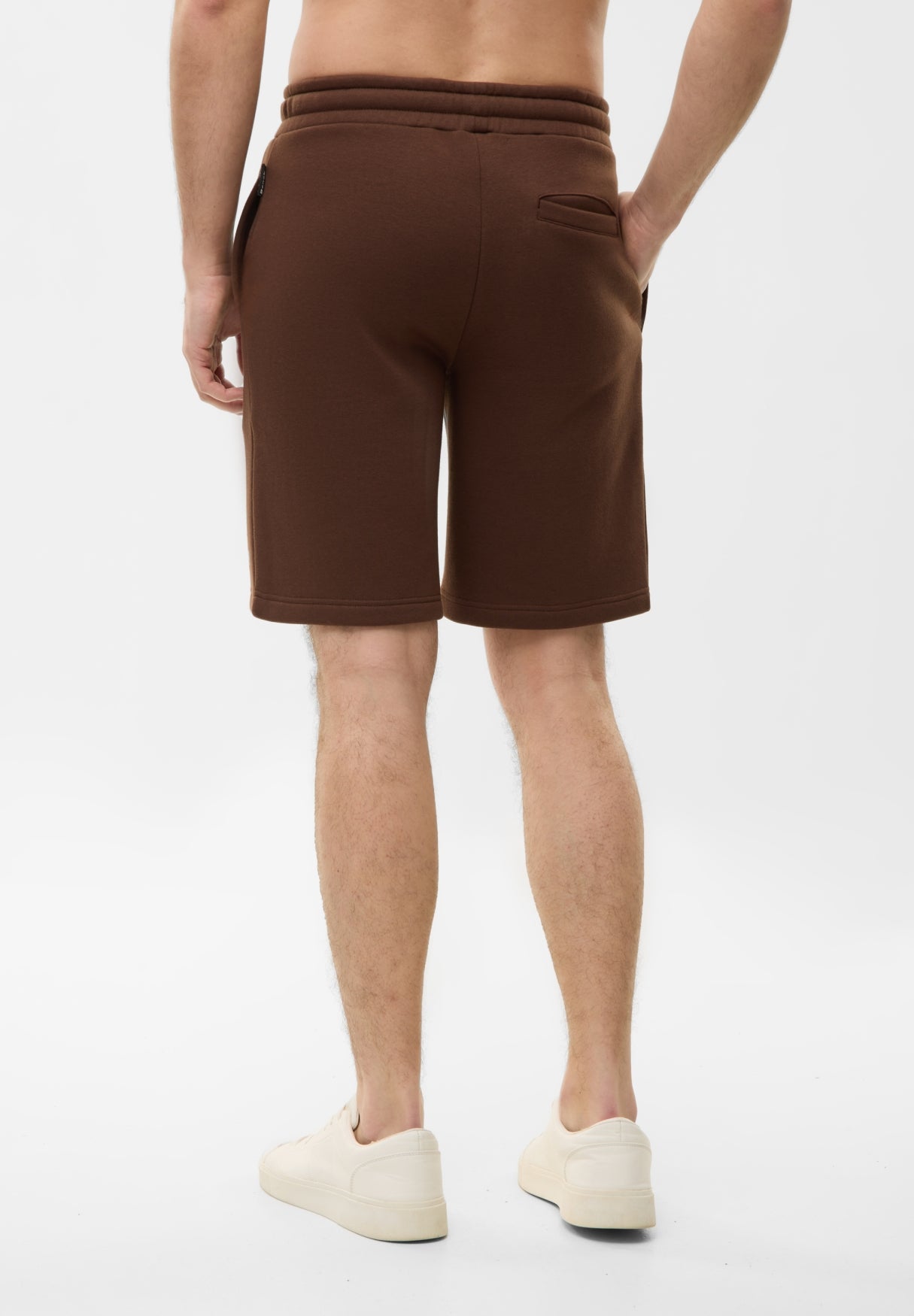 bench-tennara-sweatshorts-herren-short-chicory-coffee image 3
