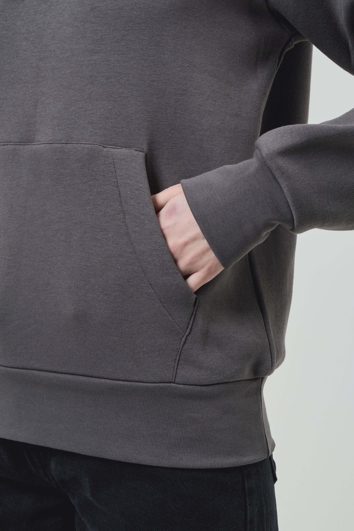 bench-cobil-hoodie-damen-charcoal-daumenl-cher image 3