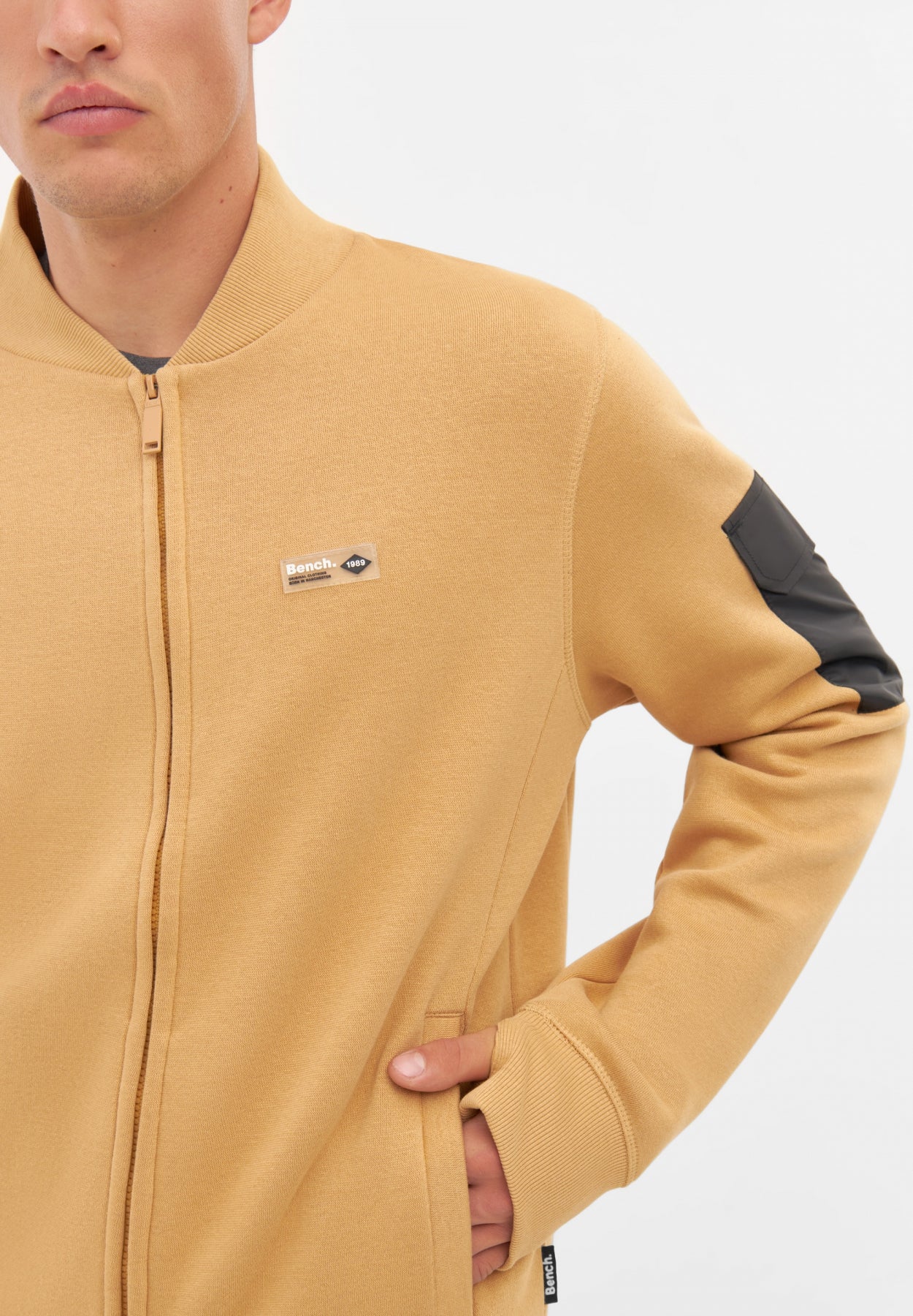 bench-dilla-sweatjacke-sand-herren-baumwolle image 4