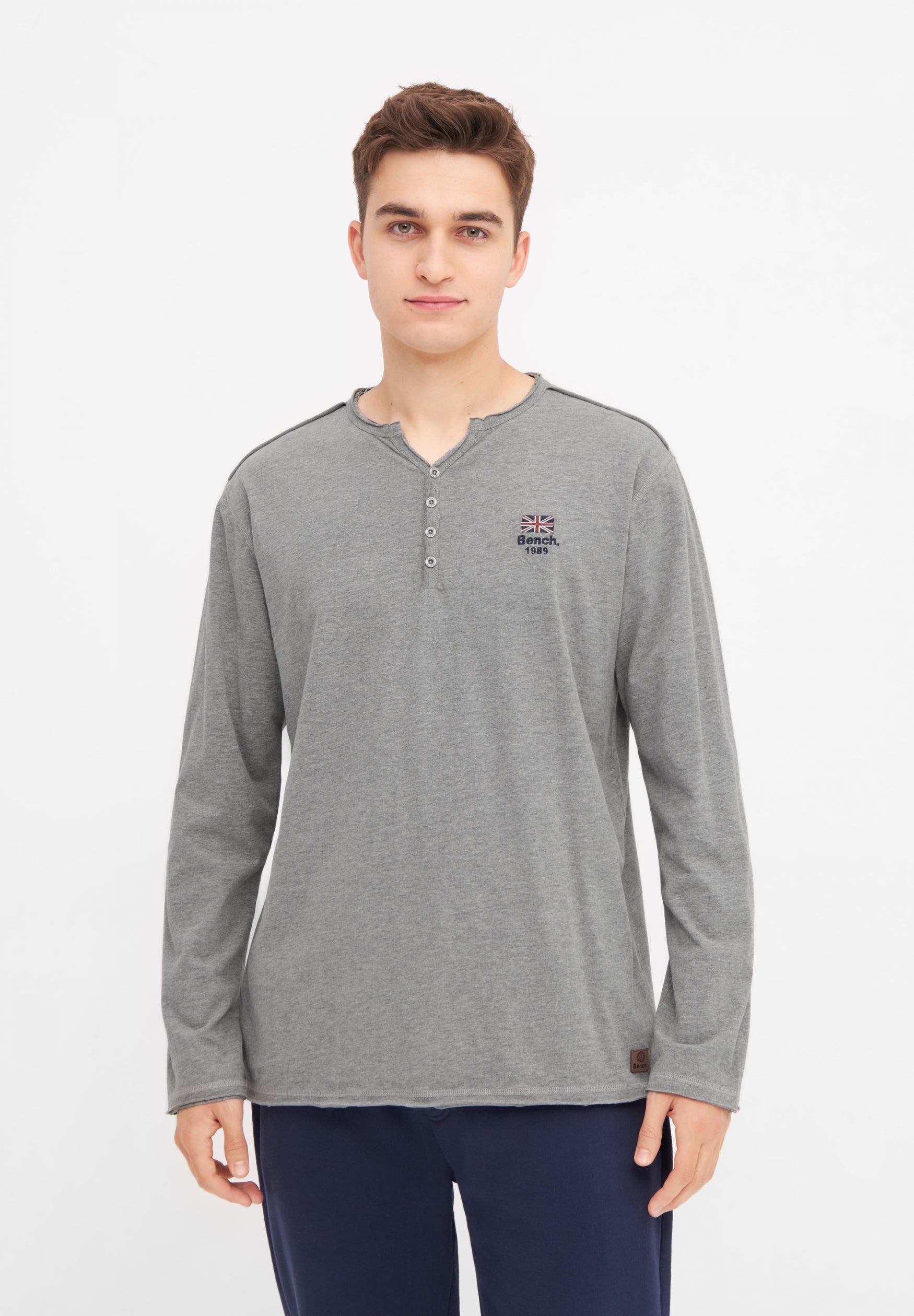 bench-uppsala-longsleeve-herren-blau-v-ausschnitt image 6