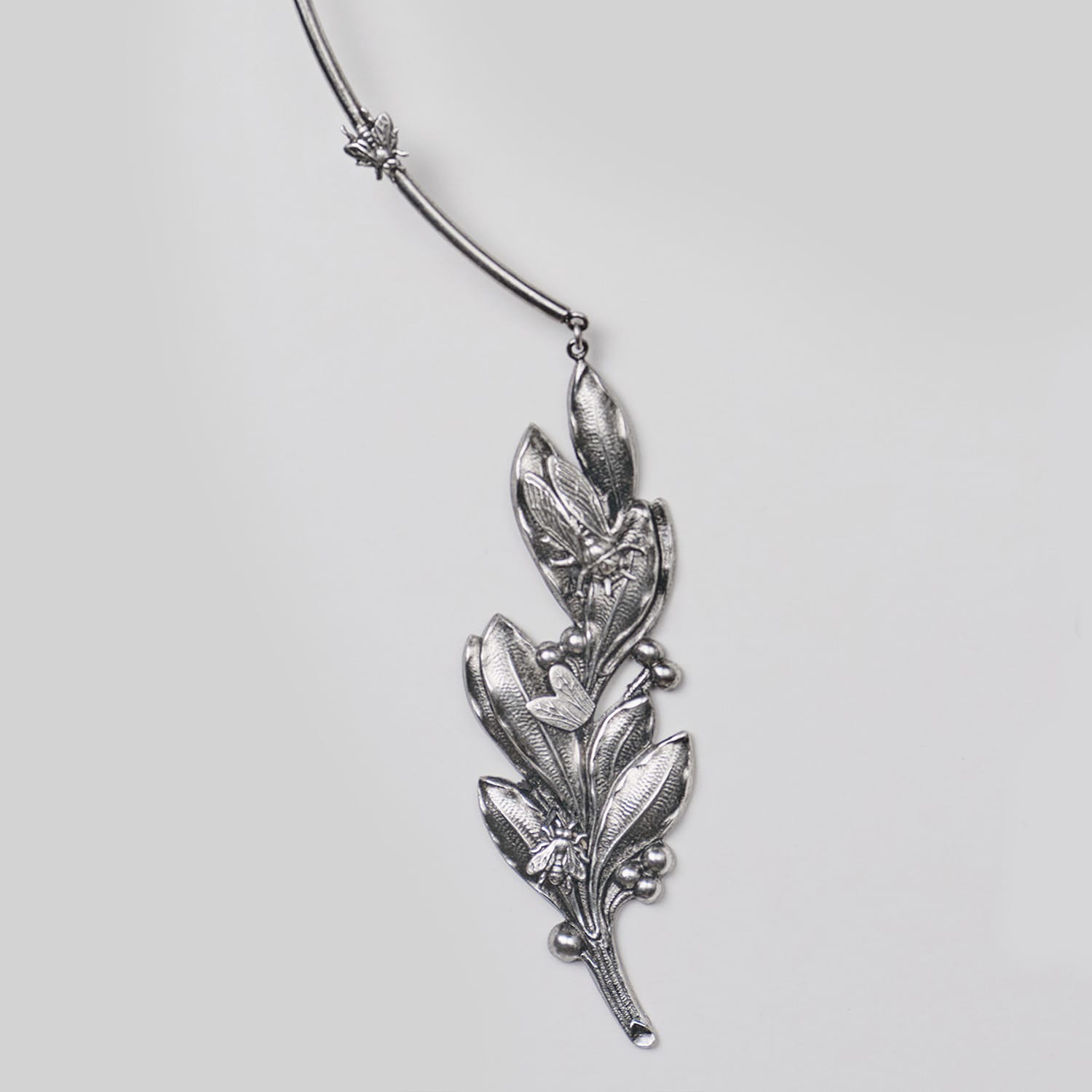 milk-of-lime-accessories-vanitas-necklace-halskette-anh-nger image 2