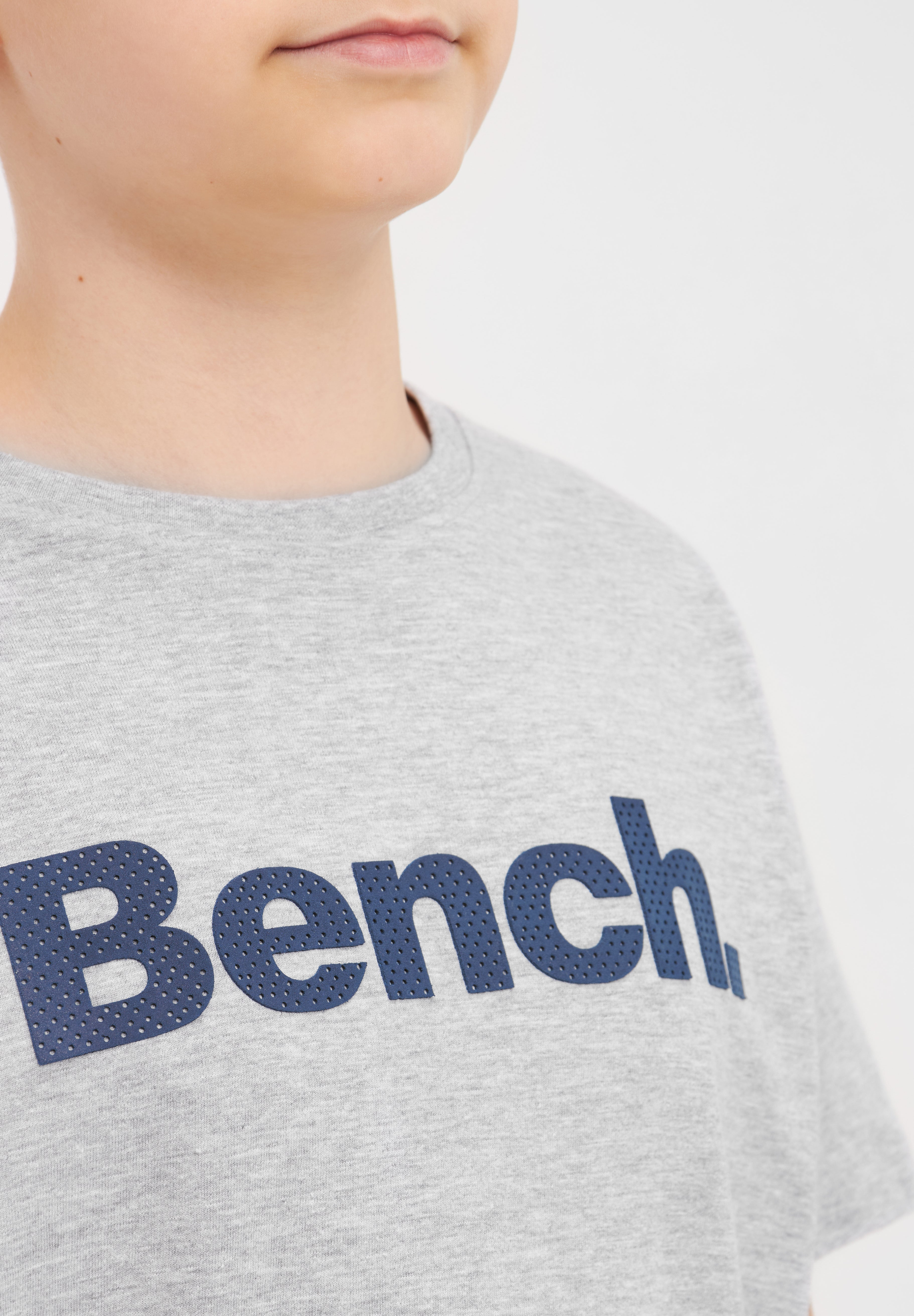 bench-leandro-b-jungen-t-shirt-schwarz-logo-regular-fit image 8
