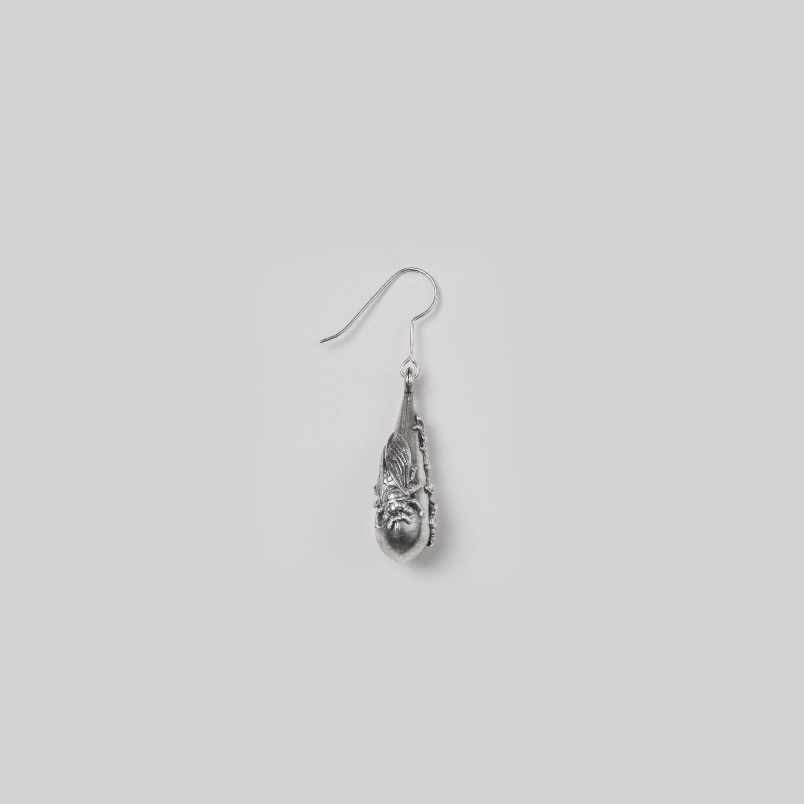 milk-of-lime-accessories-drop-earring image 1
