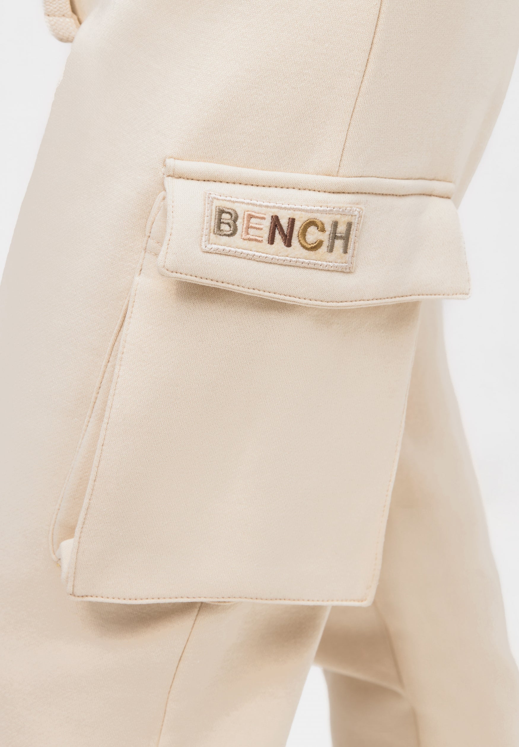 bench-liat-jogginghose-damen-blush-cargo-baumwolle image 8