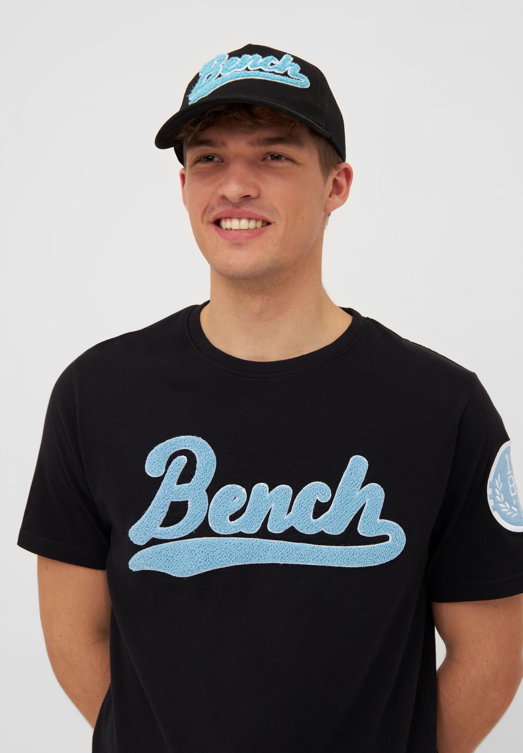 bench-varny-baseball-cap-herren-schwarz-verstellbar-netz image 3
