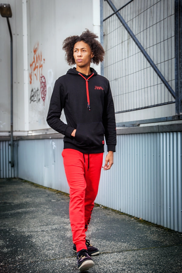 bench-clutch-hoodie-herren-rot-bio-baumwolle-regular-fit image 7