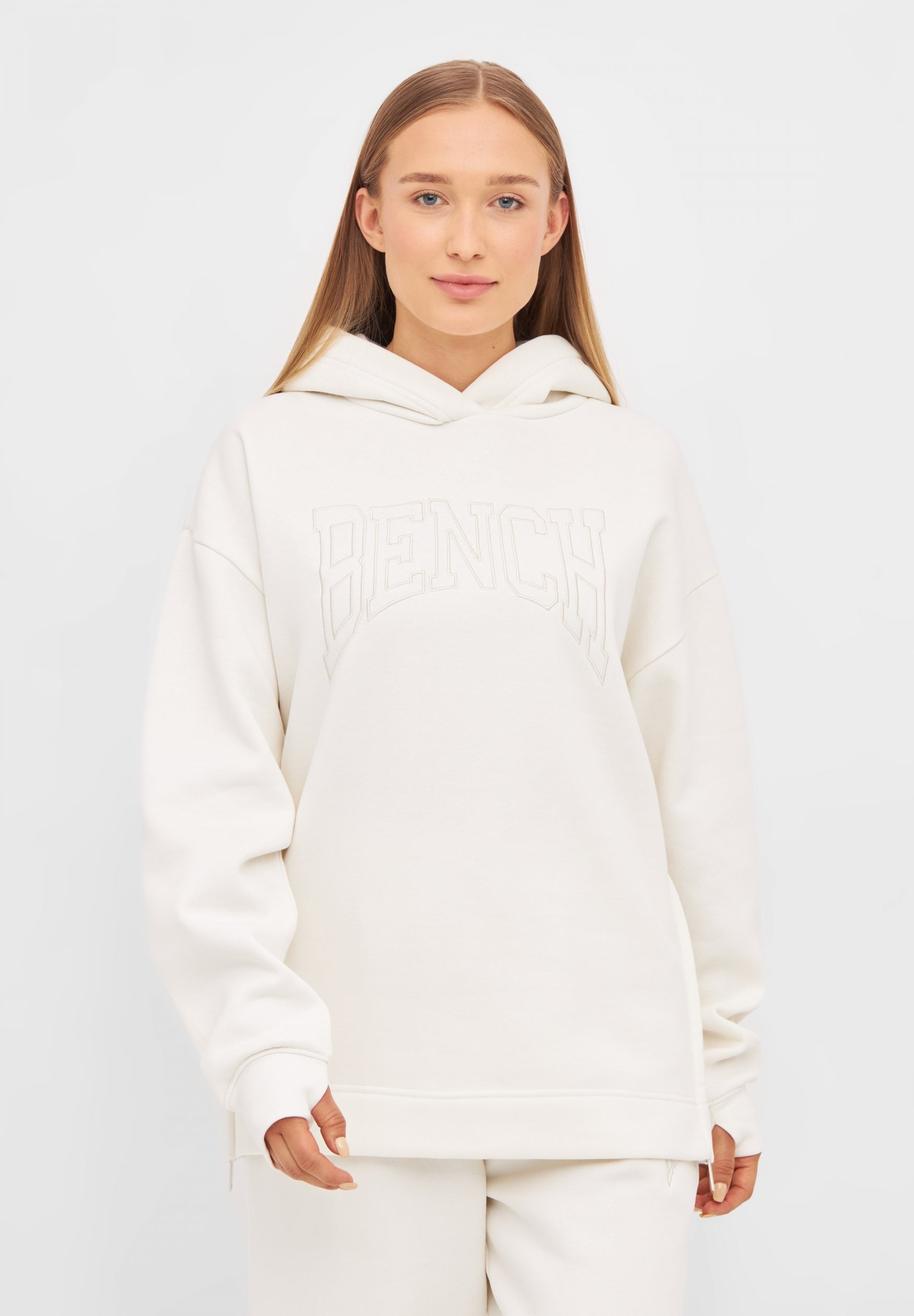 bench-aarna-hoodie-damen-winter-white-oversize-baumwolle image 7