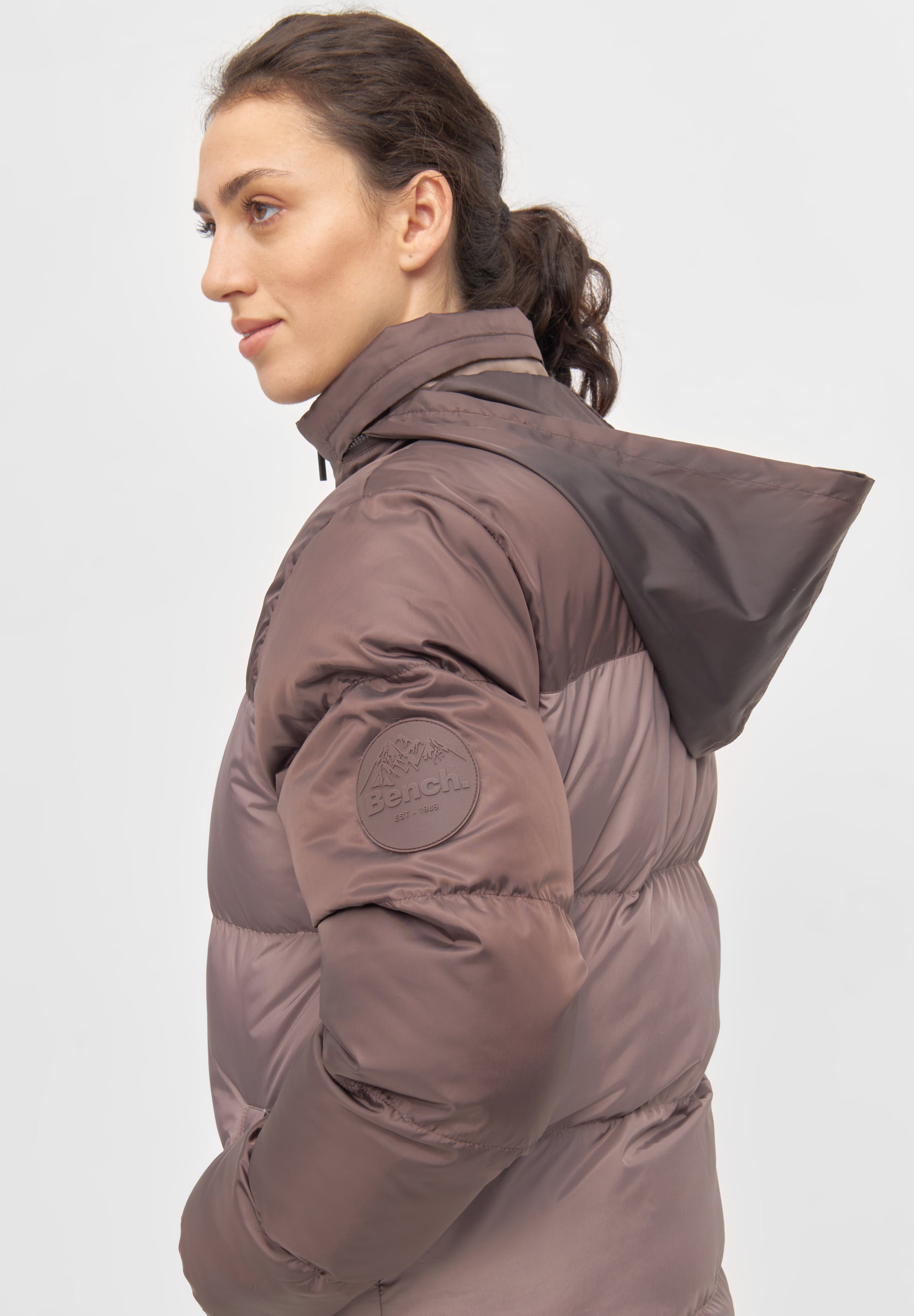 bench-phyllis-puffer-jacke-damen-dusty-pink-lang-mit-kapuze image 8