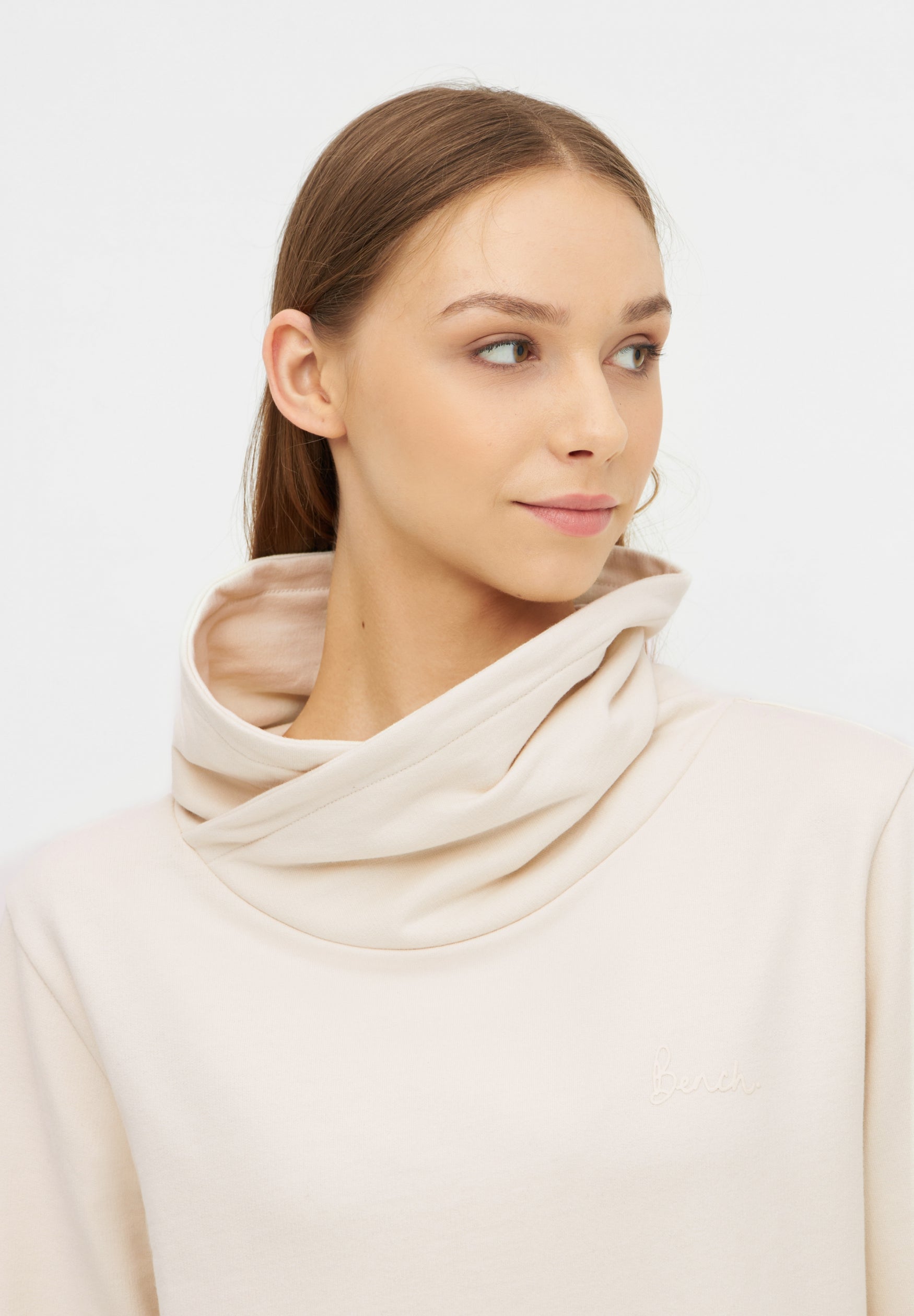bench-hetta-damen-sweatshirt-pristine-langarm image 8