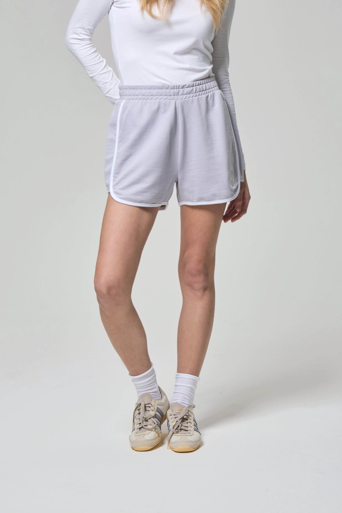 bench-soliha-shorts-damen-lilac-slim-fit-baumwolle image 2