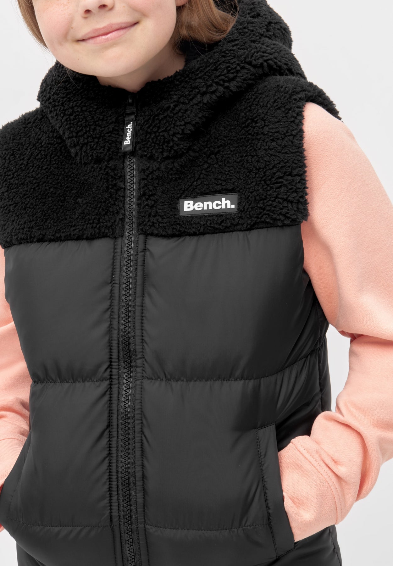 bench-presley-m-dchen-fleece-weste-winter-white-mit-kapuze image 4