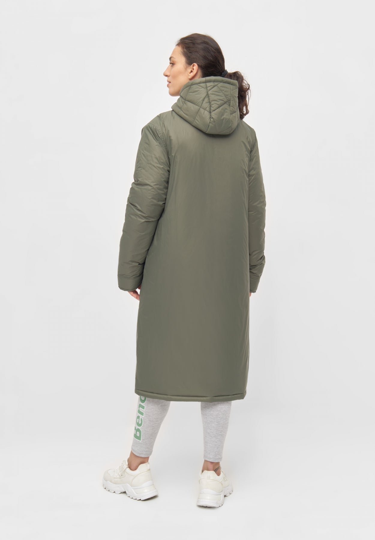 bench-peppi-damen-parka-black-lang-kapuze image 7