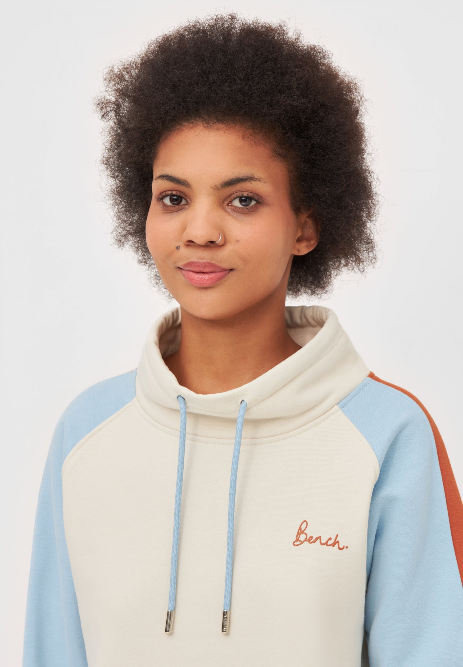 bench-inari-damen-sweatshirt-multicolor-regular-fit-kordelzug image 4