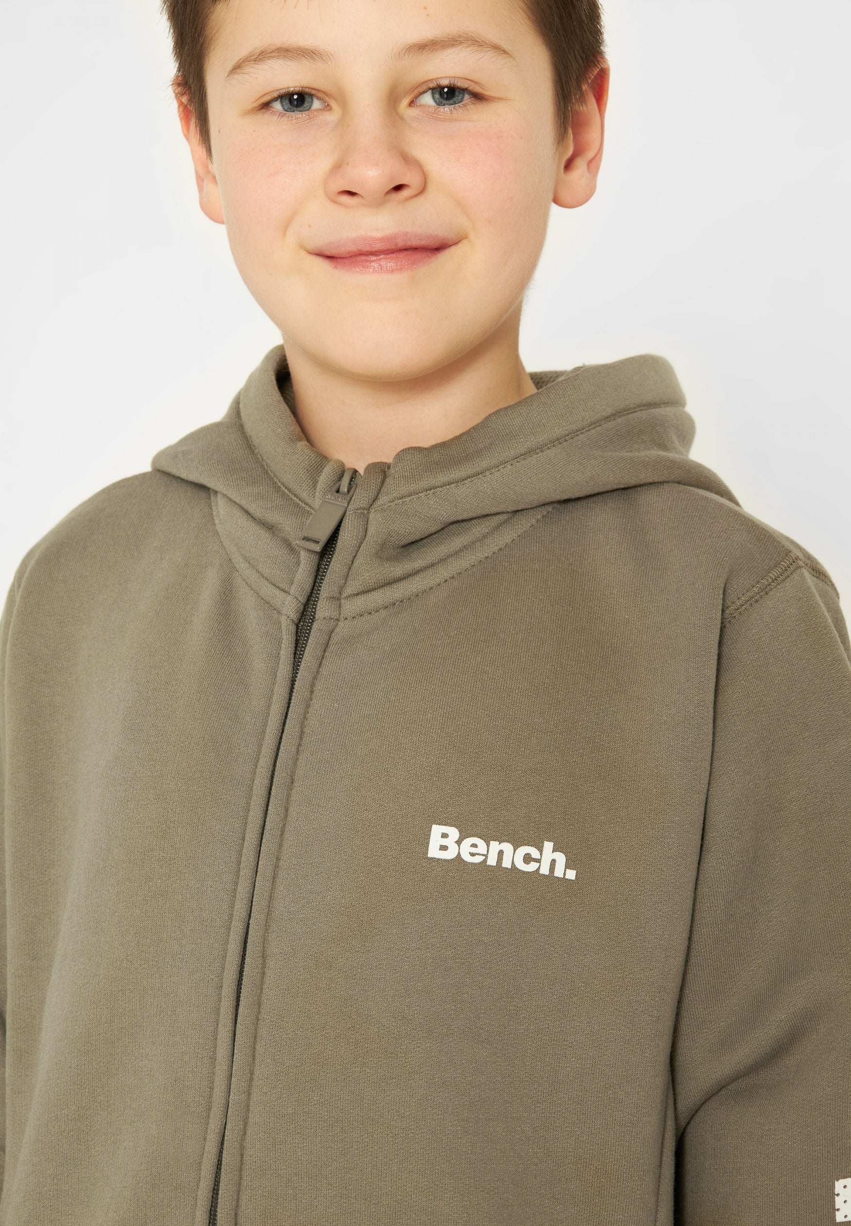 bench-maslow-b-hoodie-jungen-black-logo image 4