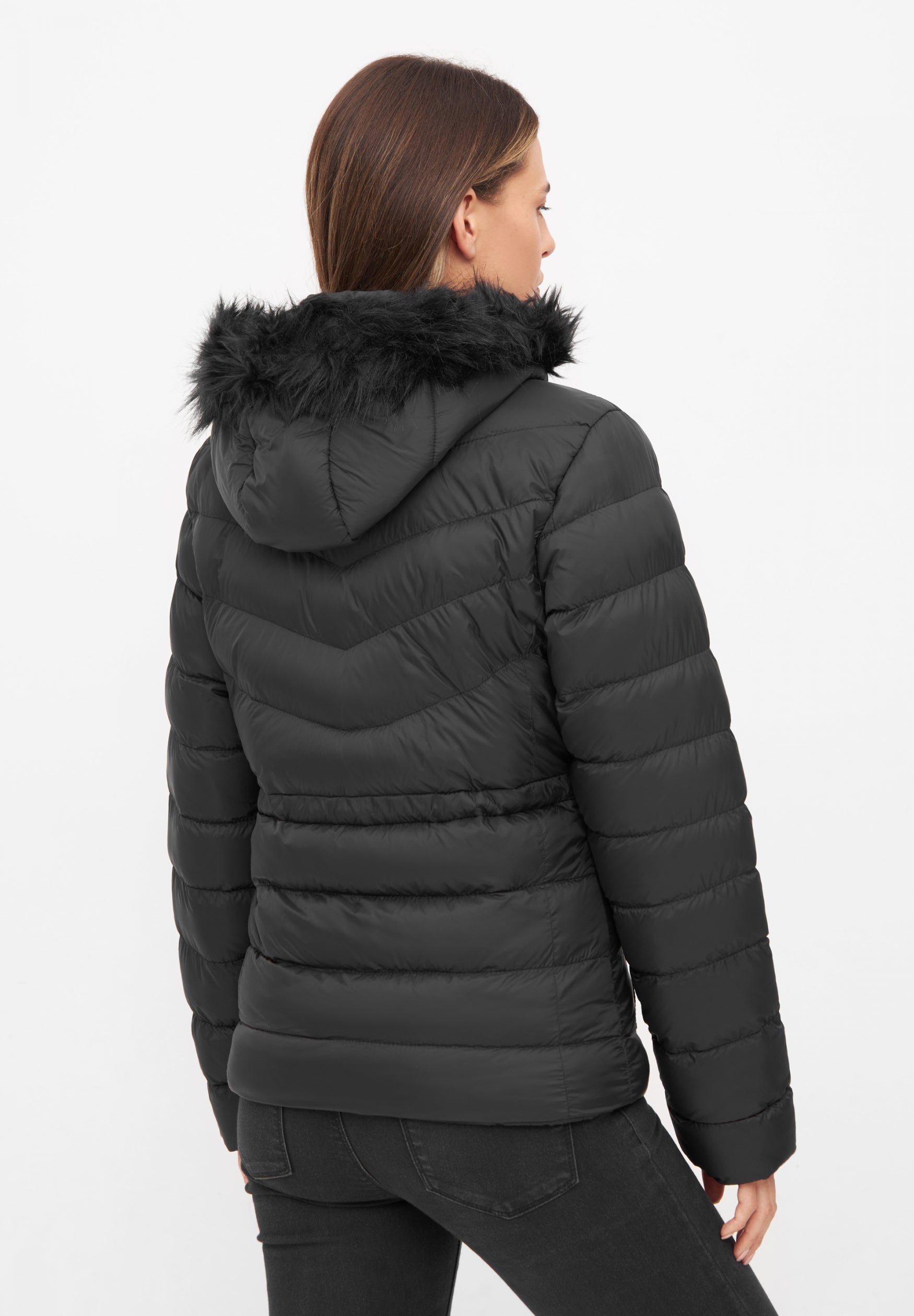 bench-inken-pufferjacke-damen-schwarz-mit-fellkapuze image 3