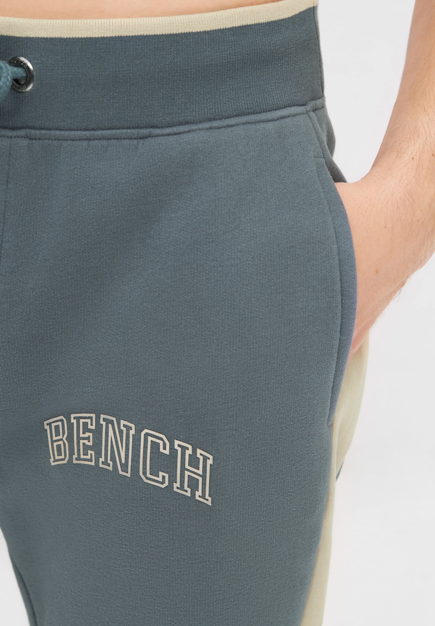 bench-sundsvall-jogginghose-herren-grau-locker image 4