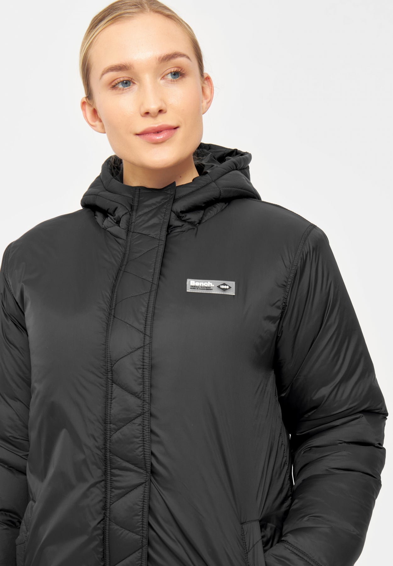bench-peppi-damen-parka-black-lang-kapuze image 4
