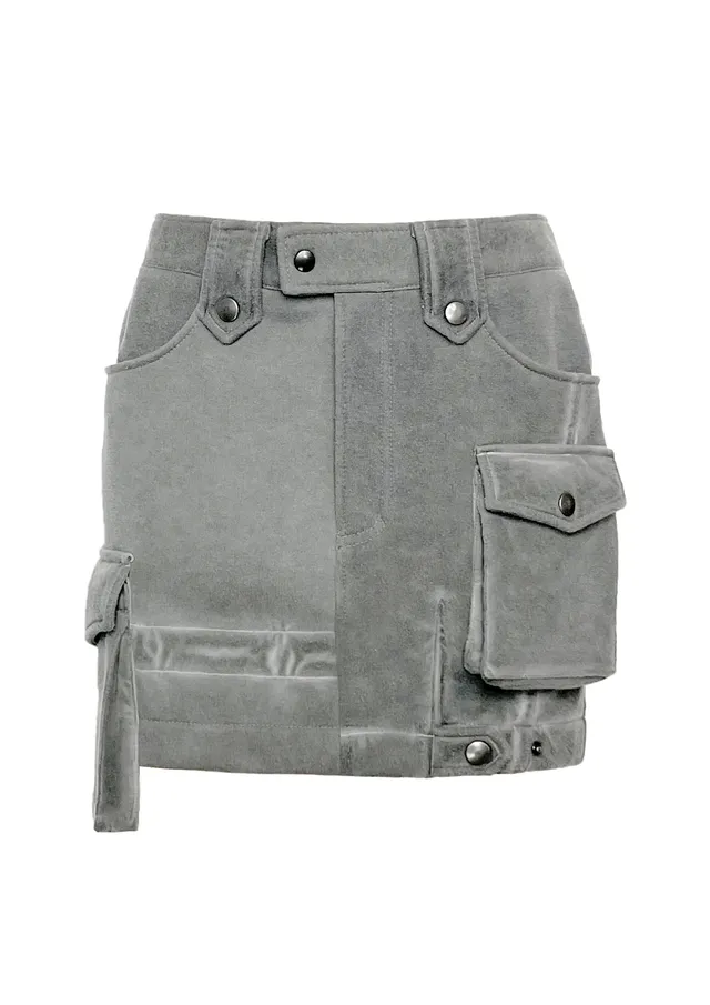 mariusz-przybylski-upcycling-minirock-kurz image 1