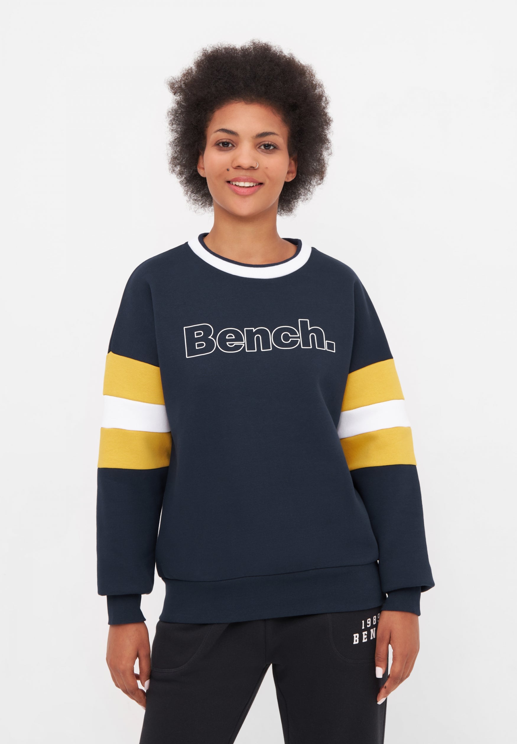 bench-sweatshirts-hendra-pullover-navy-retro-damen image 2