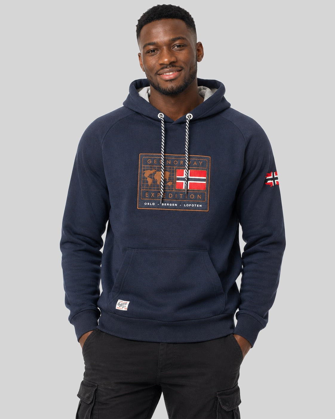 geographical-norway-gofoten-sweatshirt-herren-kapuze-schwarz image 1