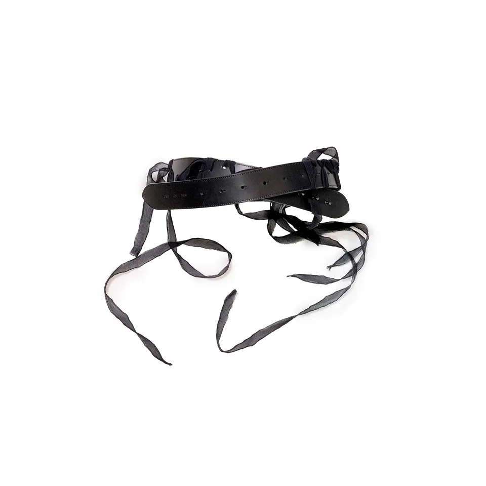 milk-of-lime-overgrown-belt-g-rtel-schwarz image 1