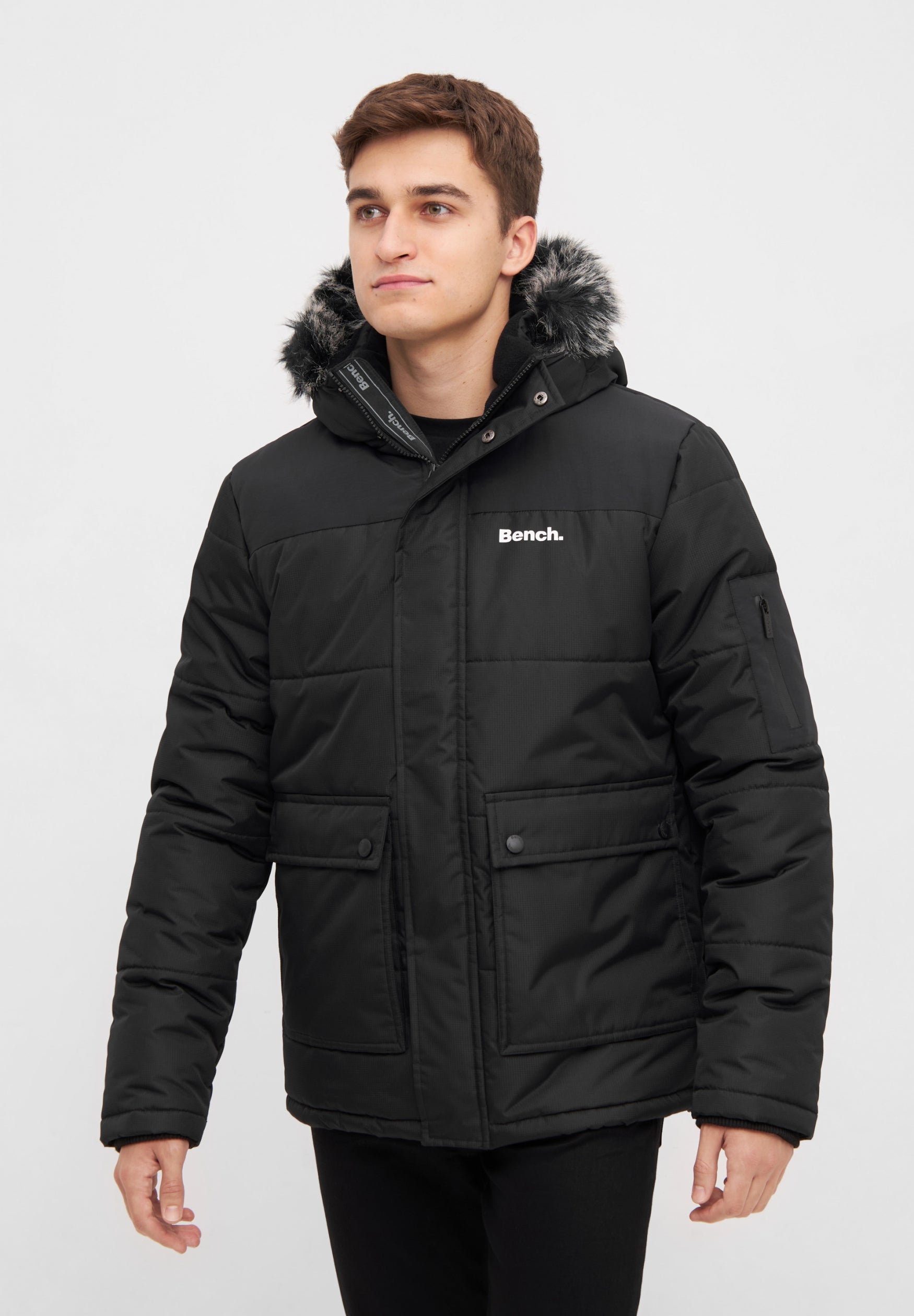 bench-tillor-herren-winterparka-black-kapuze image 2