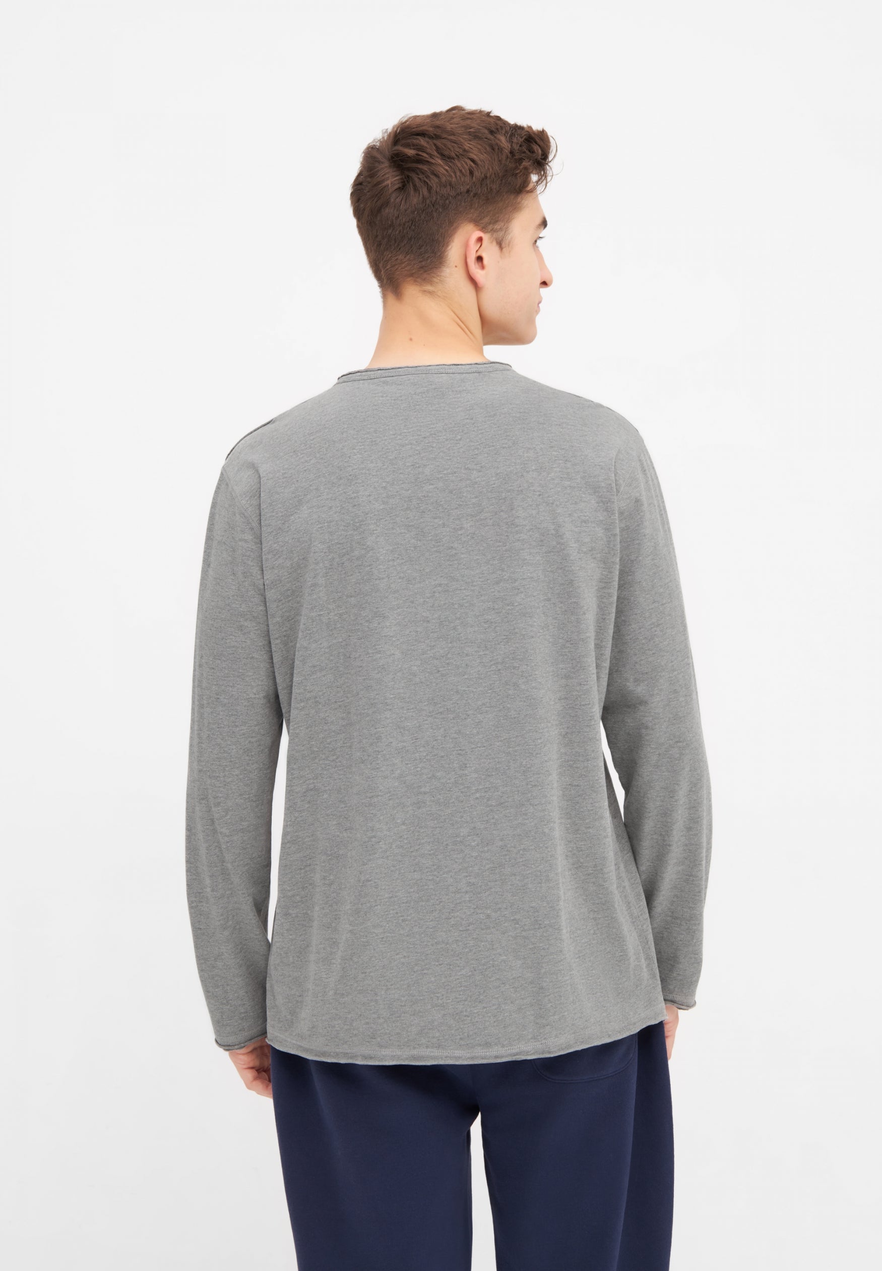 bench-uppsala-longsleeve-herren-blau-v-ausschnitt image 7