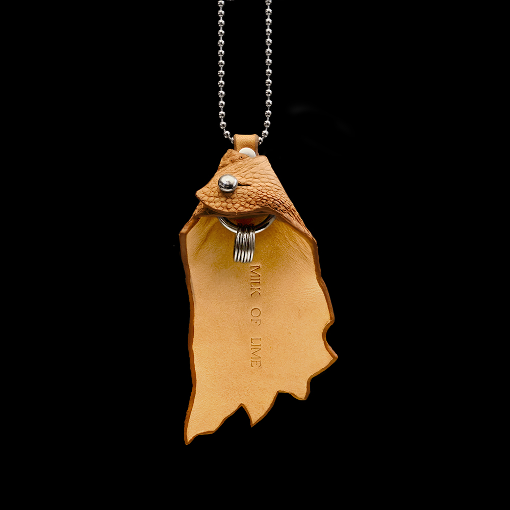 milk-of-lime-accessories-talisman-keyholder image 1