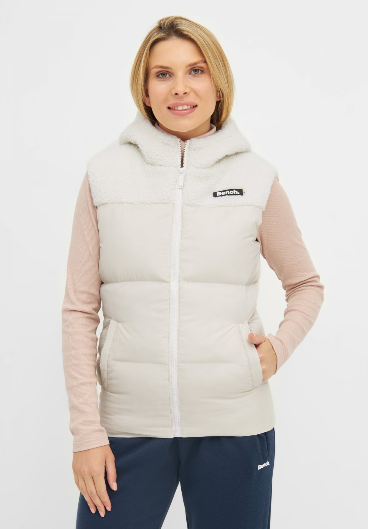 bench-presley-sherpa-weste-damen-schwarz-teddyfleece image 6