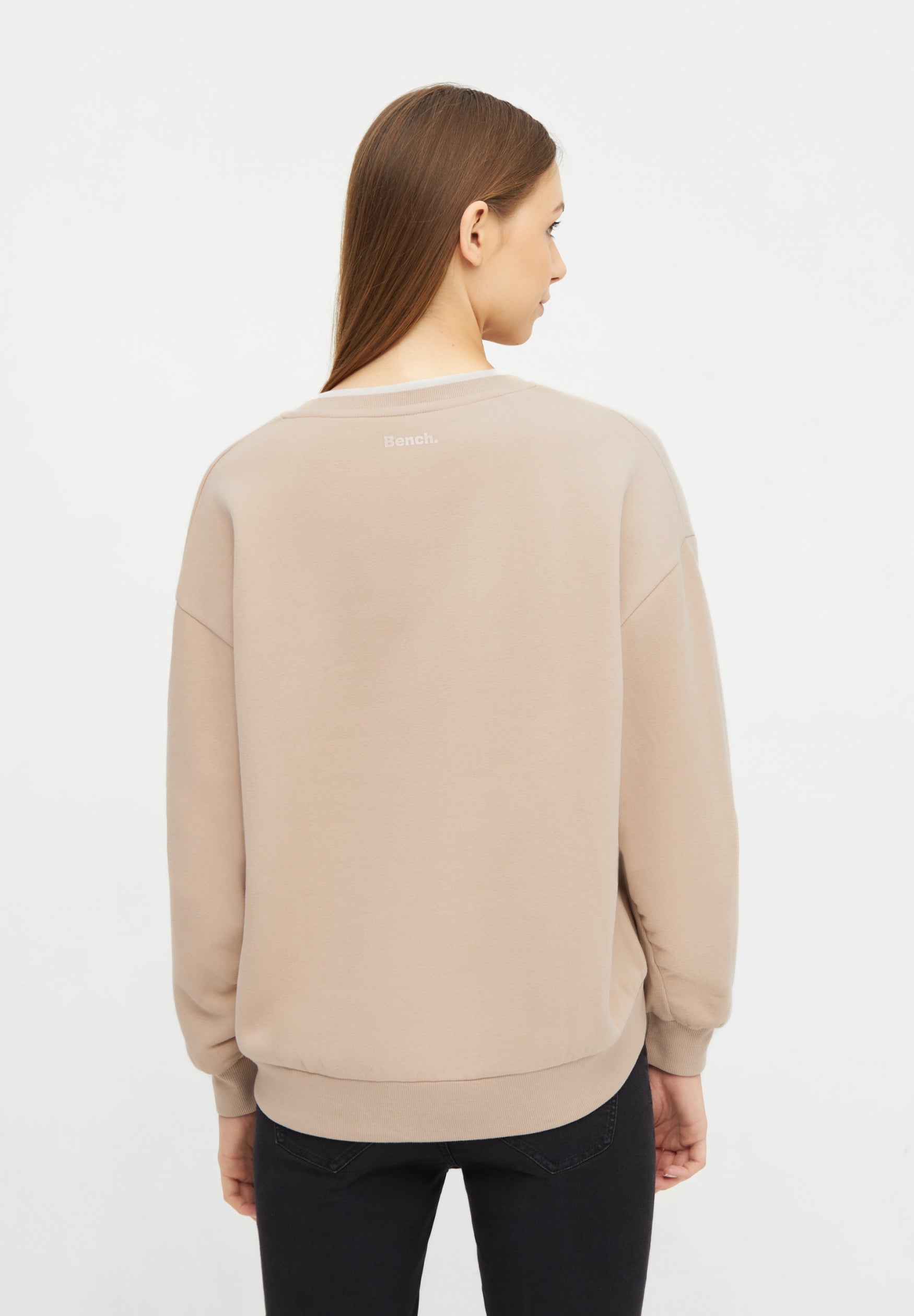 bench-solna-sweater-damen-v-neck-schwarz-cropped image 7