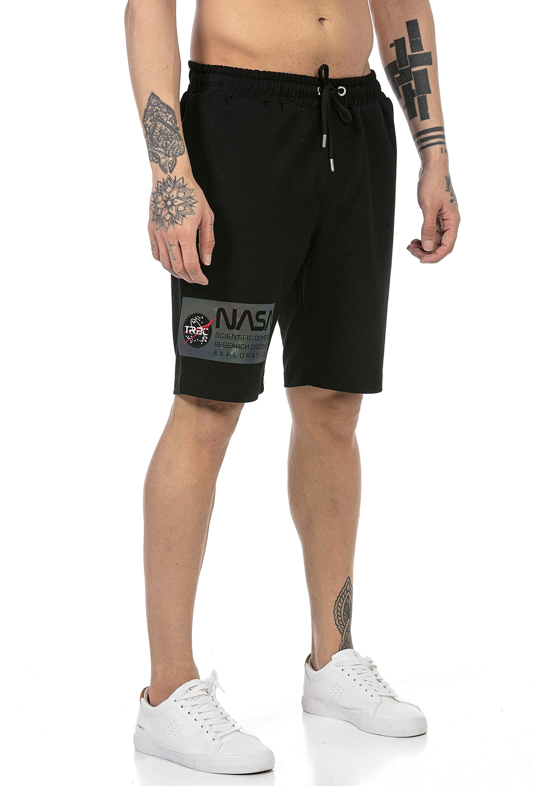 redbridge-shorts-sweatshorts-nasa-gr-l-schwarz image 1