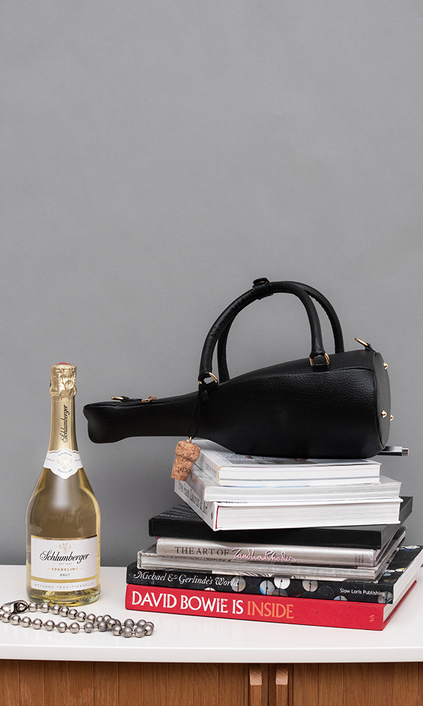 wendy-jim-x-schlumberger-bottle-bag-flaschentasche image 4