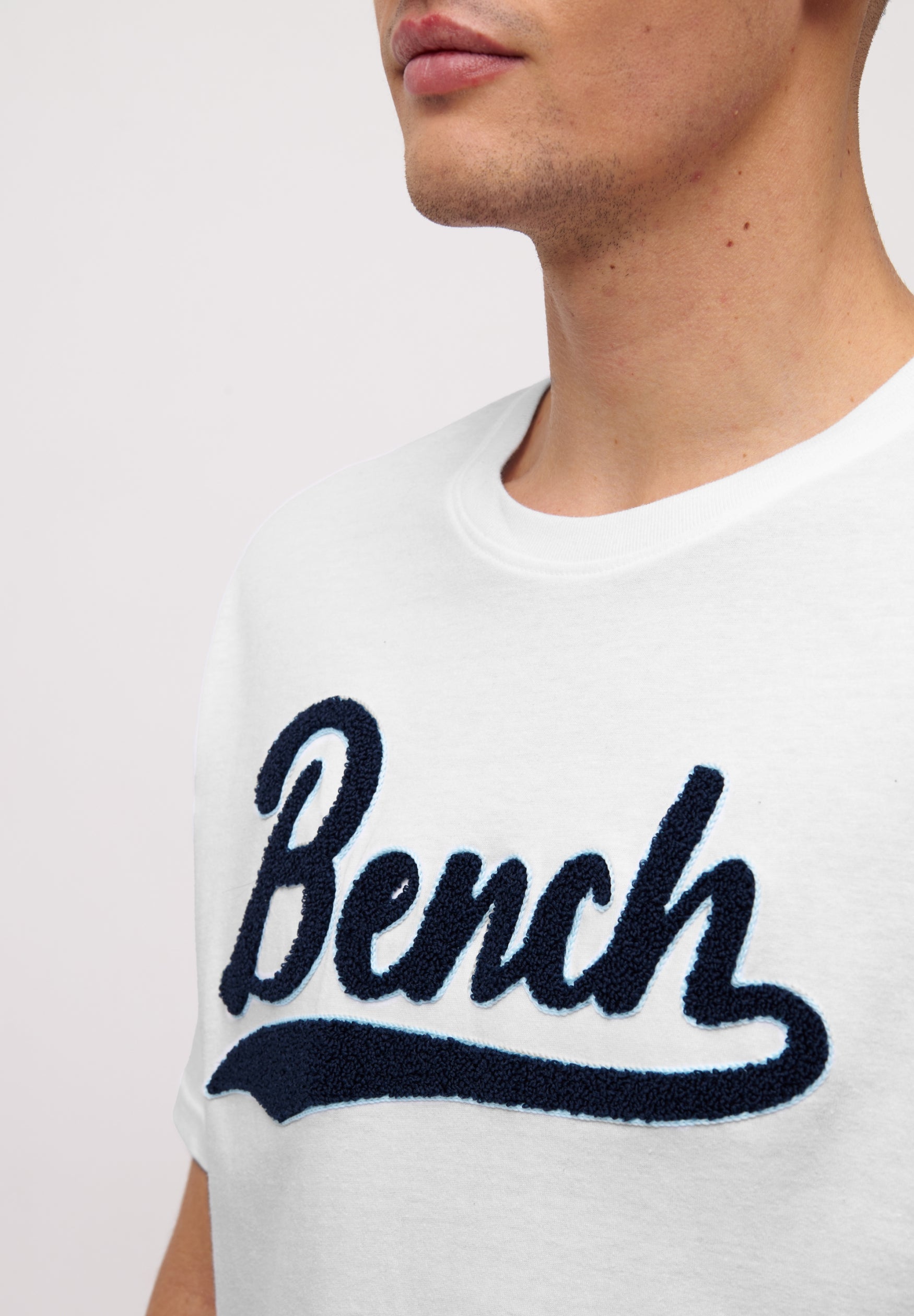 bench-enam-t-shirt-herren-navy-aus-baumwolle image 8