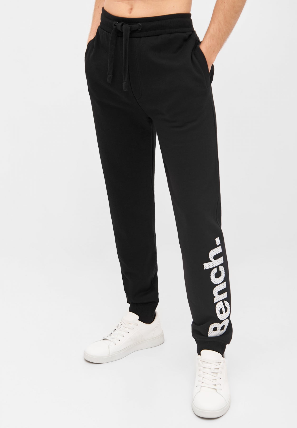 bench-stanley-jogginghose-herren-baumwolle-schmal-schwarz image 2