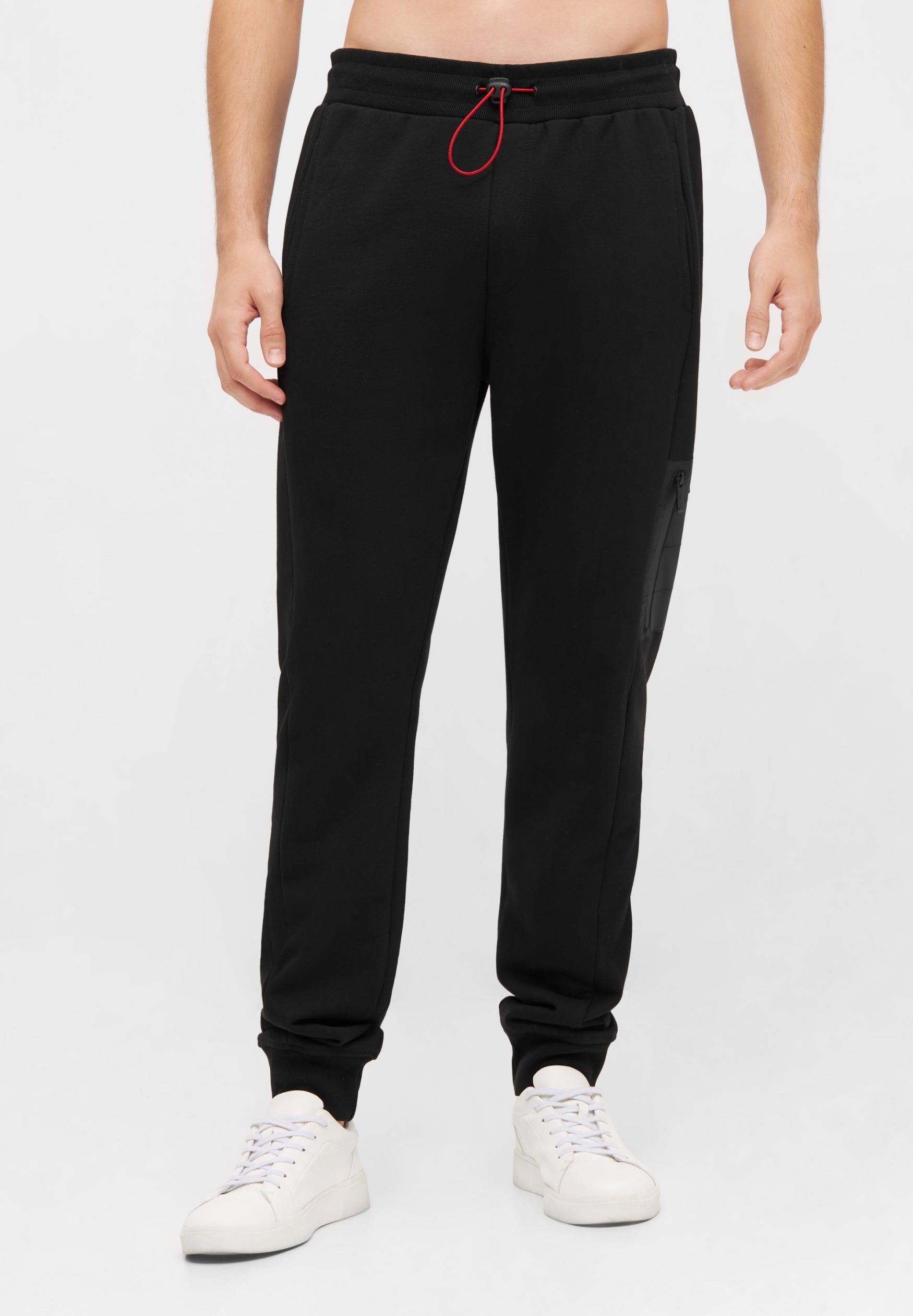 bench-keaton-jogginghose-herren-black-regular-fit image 2