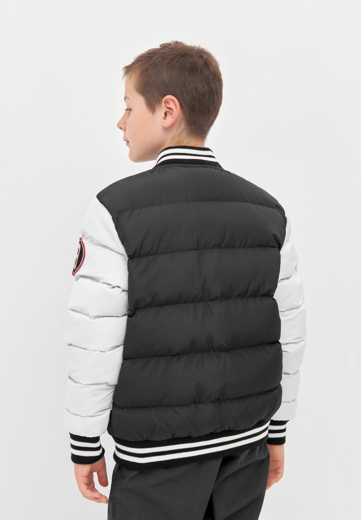 bench-reggie-b-winterjacke-jungen-black-white-college image 3