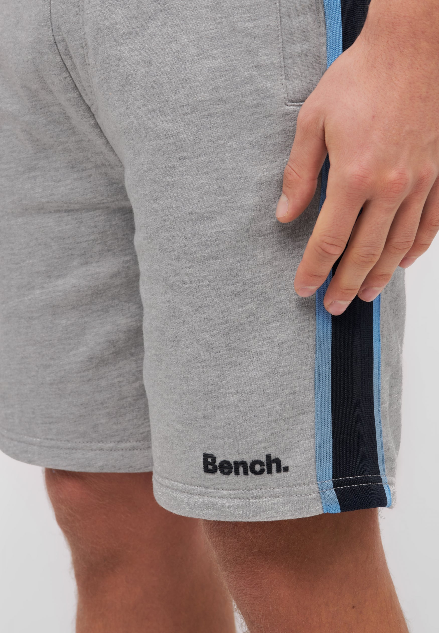 bench-hyven-herren-sweatshorts-black-kordelzug-shorts image 4