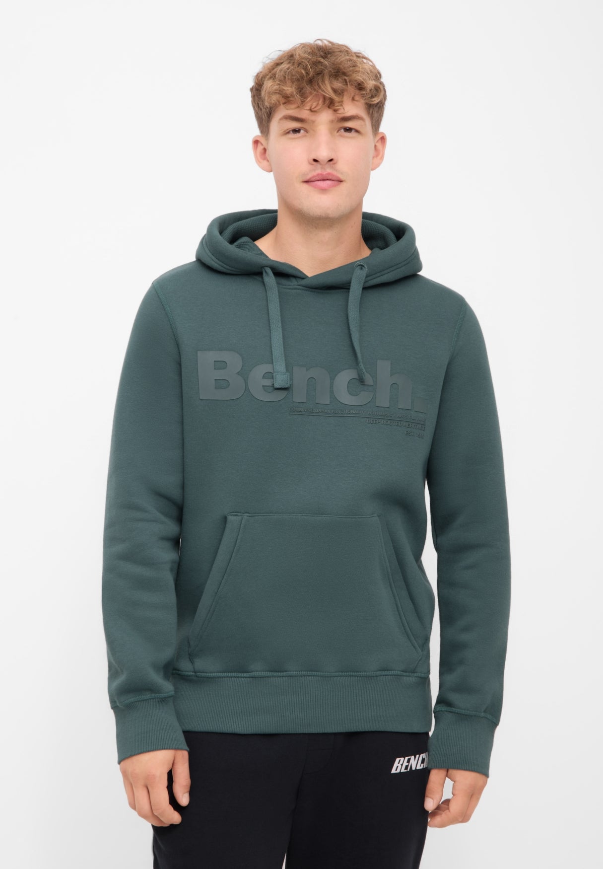 bench-trassi-hoodie-herren-schwarz-kapuzenpullover-baumwolle image 2