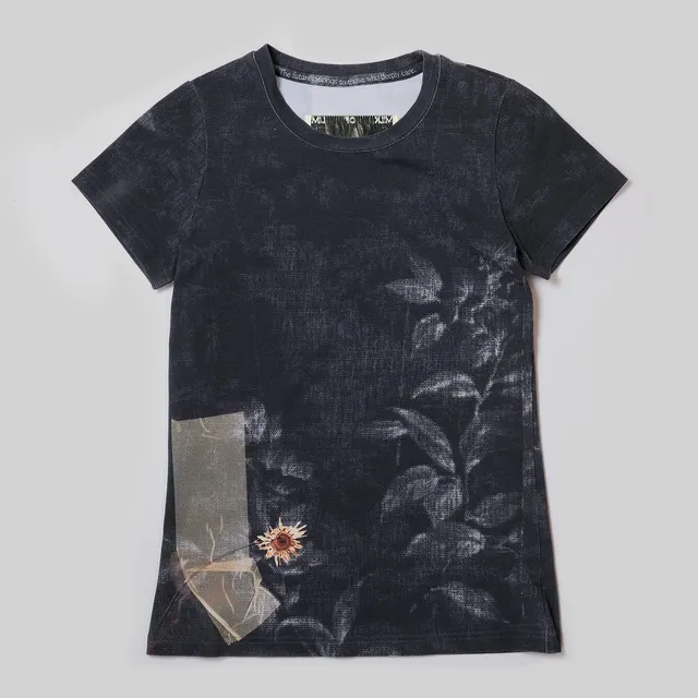 milk-of-lime-composition-babytee-top-schwarz image 1