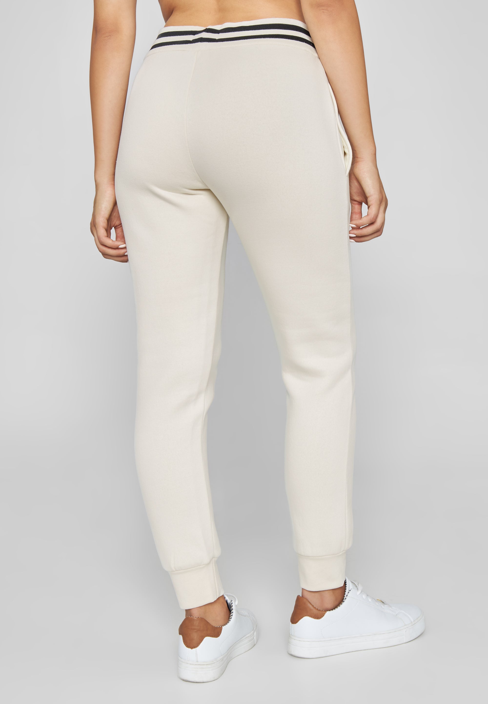 bench-sinead-jogginghose-damen-charcoal-kordelzug-taschen image 7