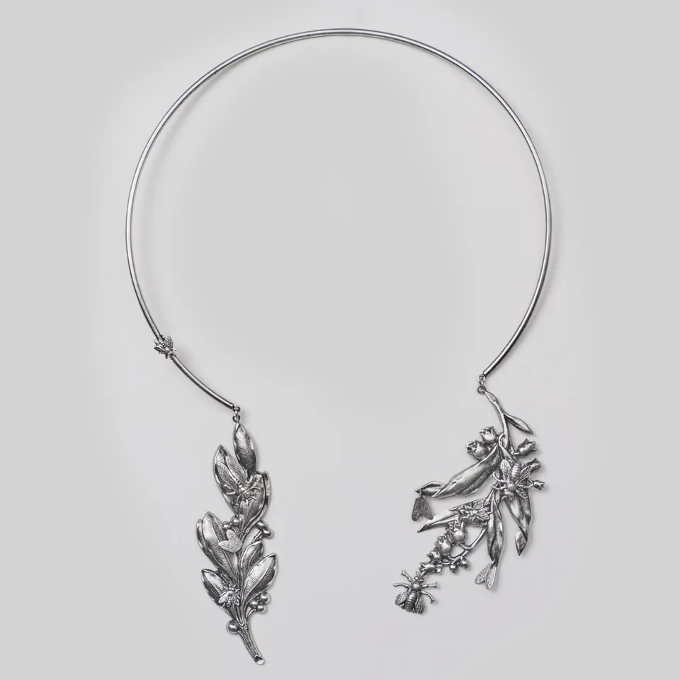 milk-of-lime-accessories-vanitas-necklace-halskette-anh-nger image 1