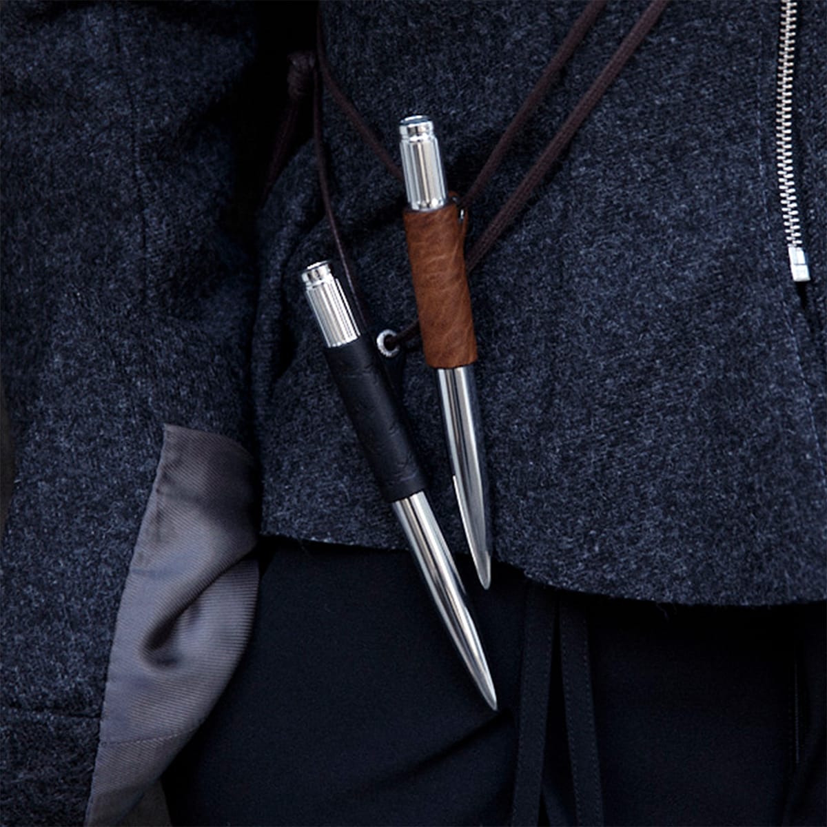 milk-of-lime-leather-penholder-stifthalter-schwarz-leder image 2