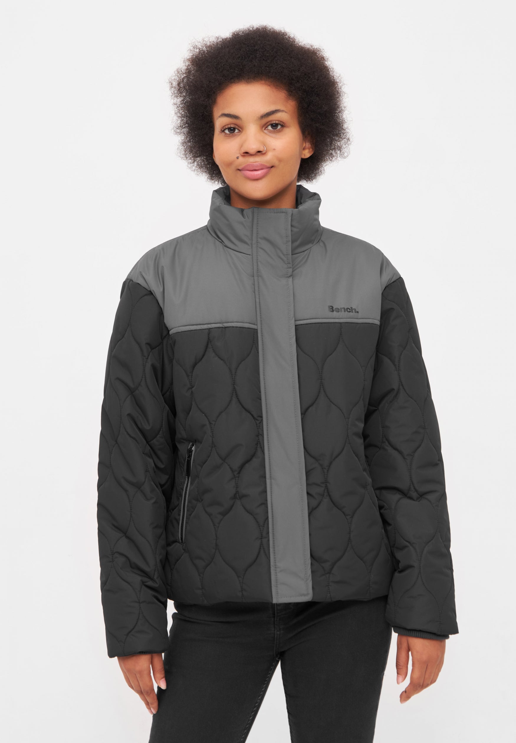 bench-jorgia-puffer-jacke-damen-black-leicht-polyester image 2