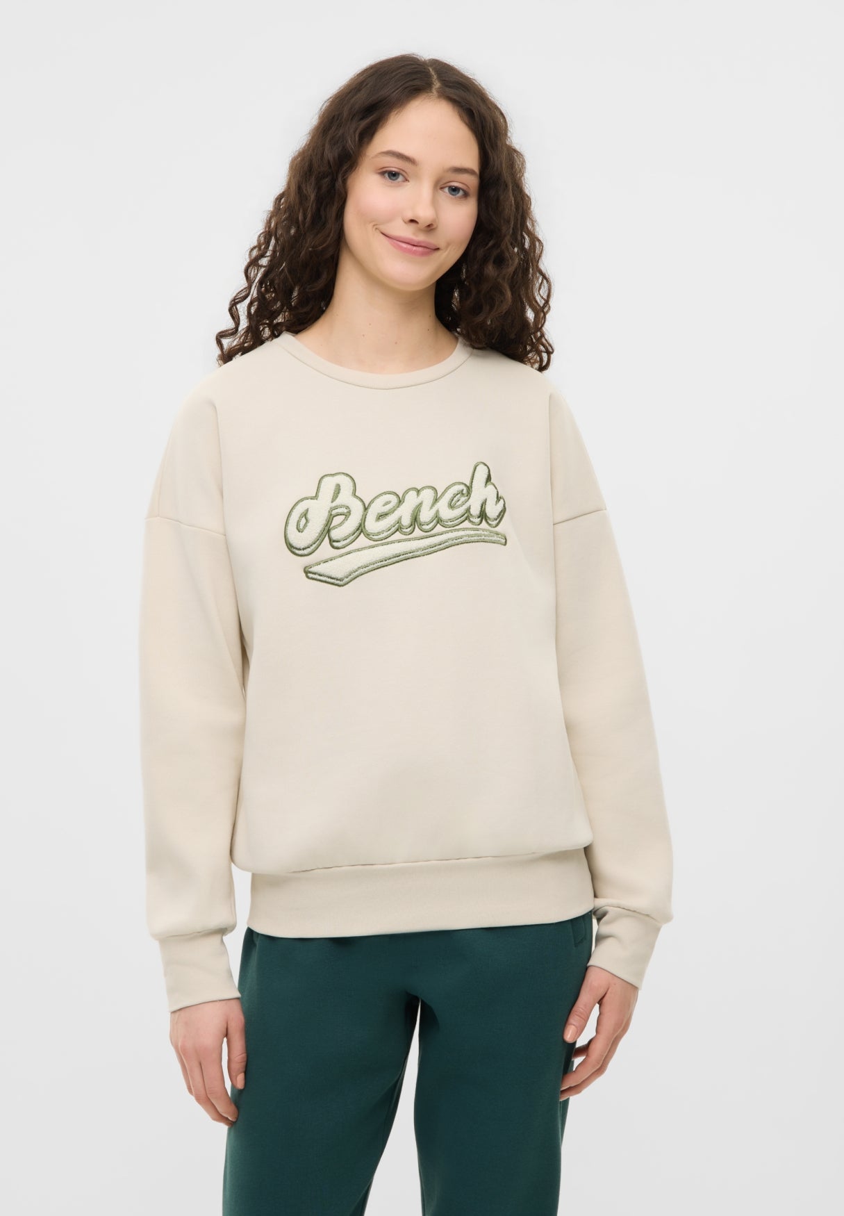 bench-steffi-sweatshirt-damen-soft-khaki-college image 6