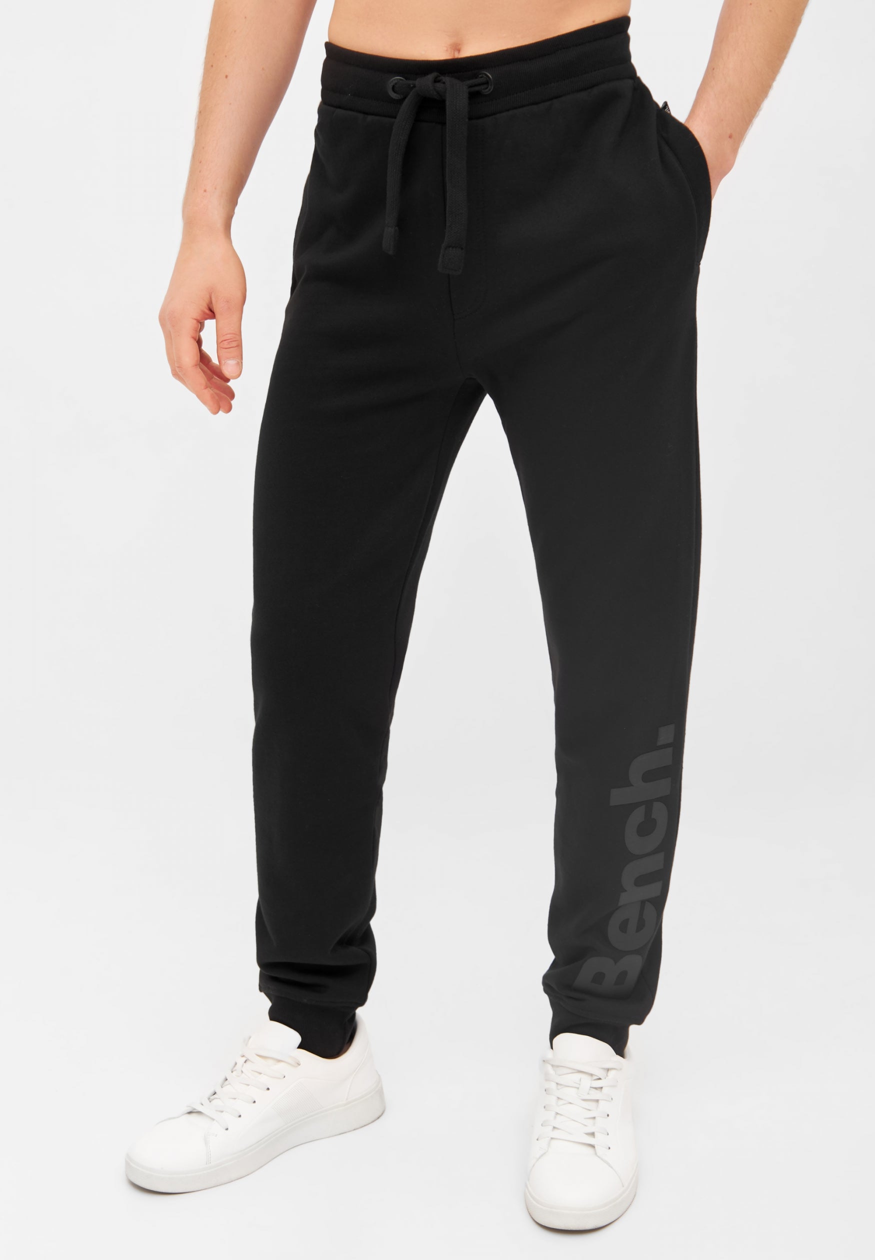bench-paxton-jogginghose-herren-black-slim-fit image 2