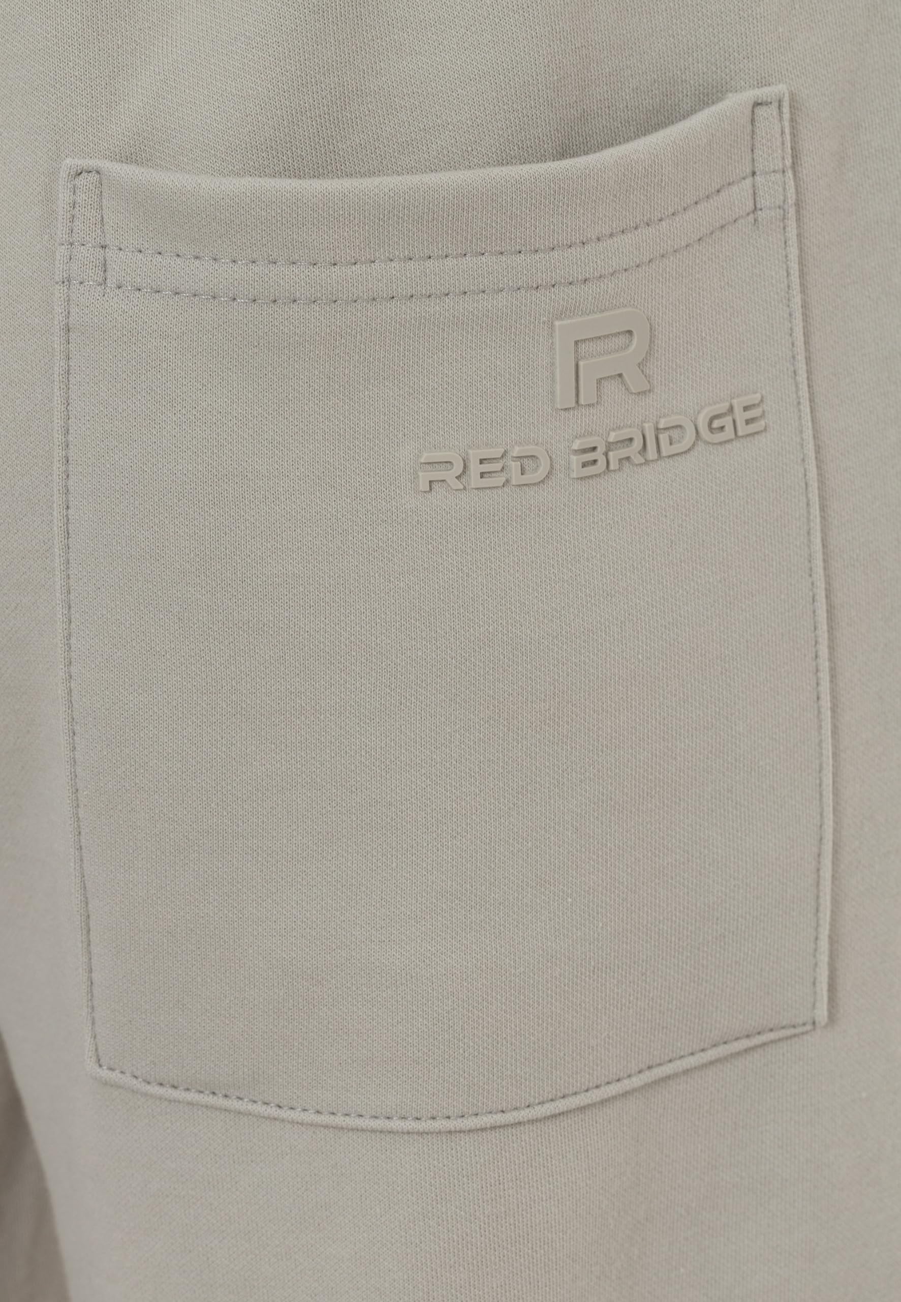 redbridge-basic-jogginganzug-t-shirt-hose-set-herren-grau image 6